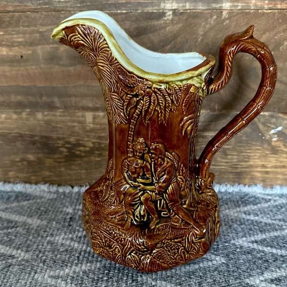 Beautiful Vintage Romantic Glazed Pitcher Signed - Picture 1 of 10